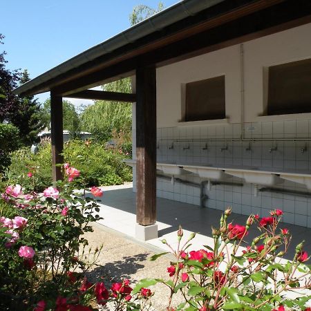 Tente Cabane Du Camping Hautoreille Bannes  Екстериор снимка