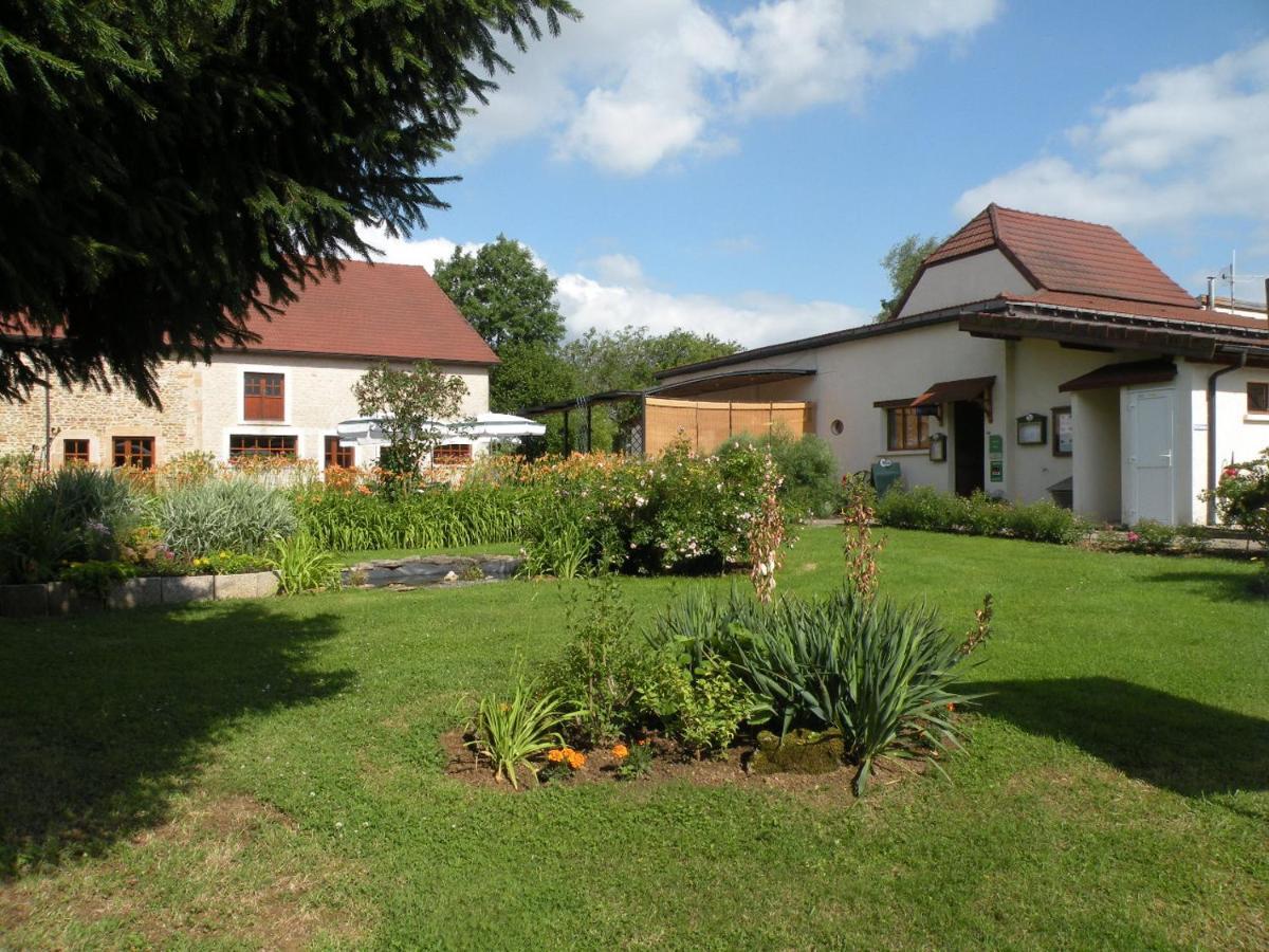 Tente Cabane Du Camping Hautoreille Bannes  Екстериор снимка
