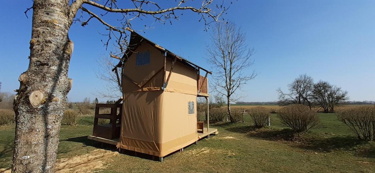 Tente Cabane Du Camping Hautoreille Bannes  Екстериор снимка