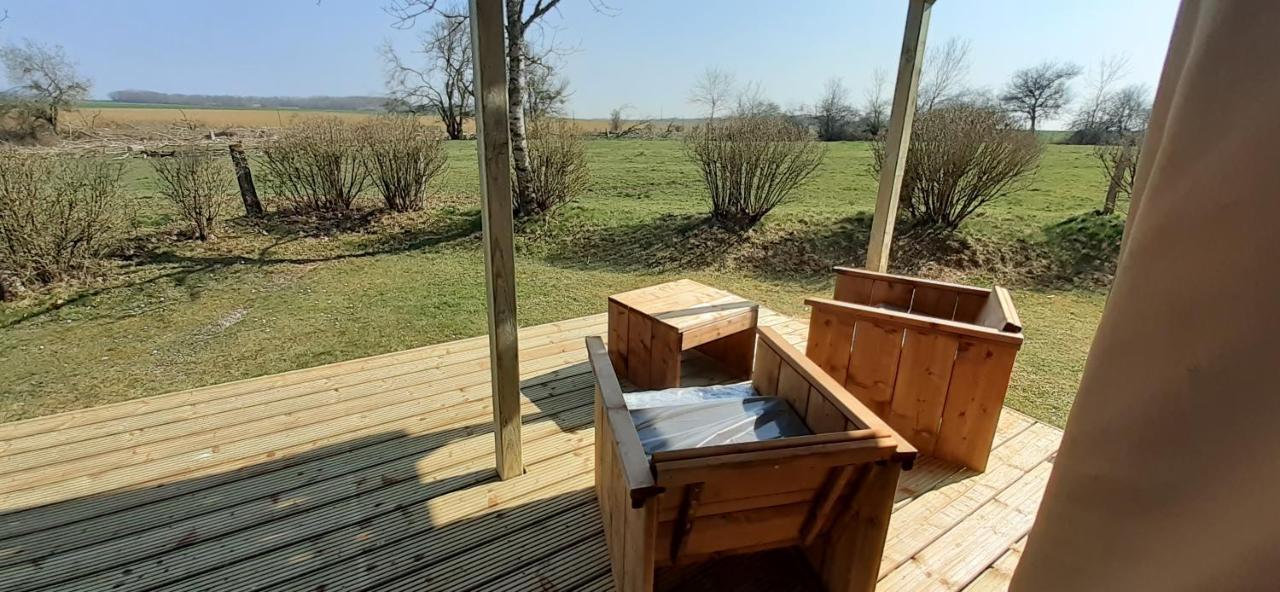 Tente Cabane Du Camping Hautoreille Bannes  Екстериор снимка
